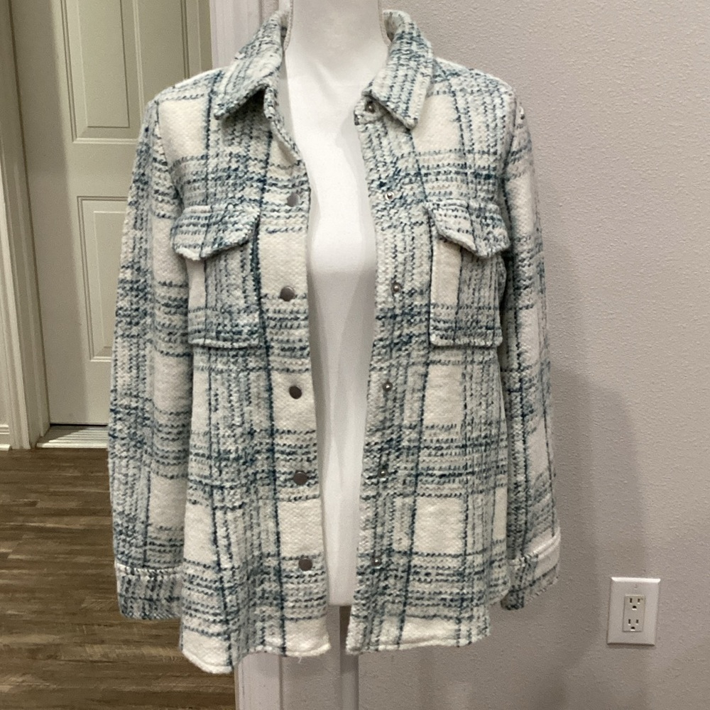 New BB Dakota Cardigan Teal & White Size Small Snap Buttons (Item#J013)